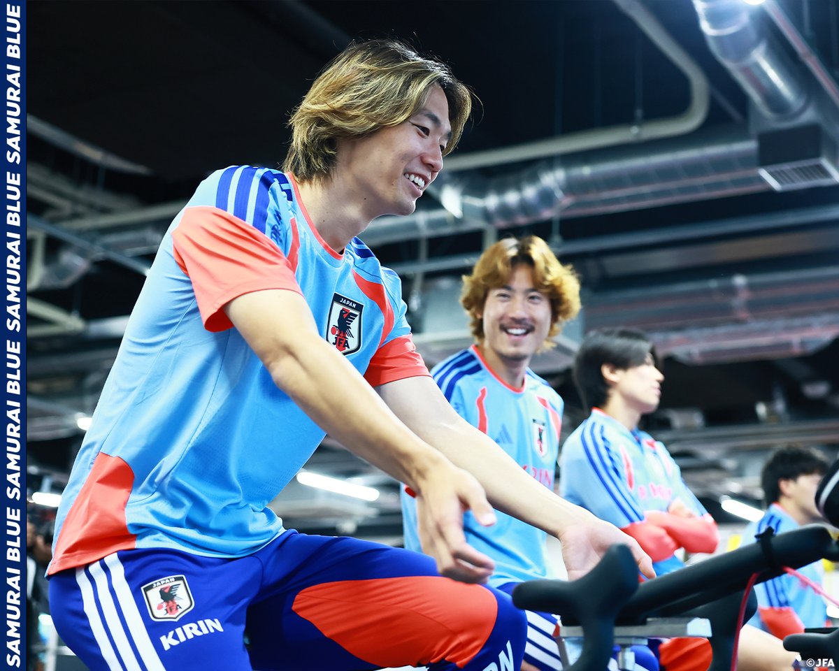 jfa_samuraiblue's tweet photo. 🔹𝗦𝗔𝗠𝗨𝗥𝗔𝗜 𝗕𝗟𝗨𝗘🔹

FIFAワールドカップ後、最初の活動がスタート！⚽️
国内4連戦に臨むチームに密着した𝐓𝐞𝐚𝐦𝐂𝐚𝐦を全5本配信予定です📺

SAMURAI BLUEの選手たちの舞台裏をお届け🎥
公開をお楽しみに！👀

🎥 𝐯𝐨𝐥.𝟎𝟏 🗓 9.23(水・祝)
🎥 𝐯𝐨𝐥.𝟎𝟐 🗓 9.27(日)
🎥 𝐯𝐨𝐥.𝟎𝟑 🗓 9.30(水)
🎥 𝐯𝐨𝐥.𝟎𝟒 🗓 10.4(日)
🎥 𝐯𝐨𝐥.𝟎𝟓 🗓 10.8(木)

※公開日時は変動する可能性がございます。

#サッカー日本代表