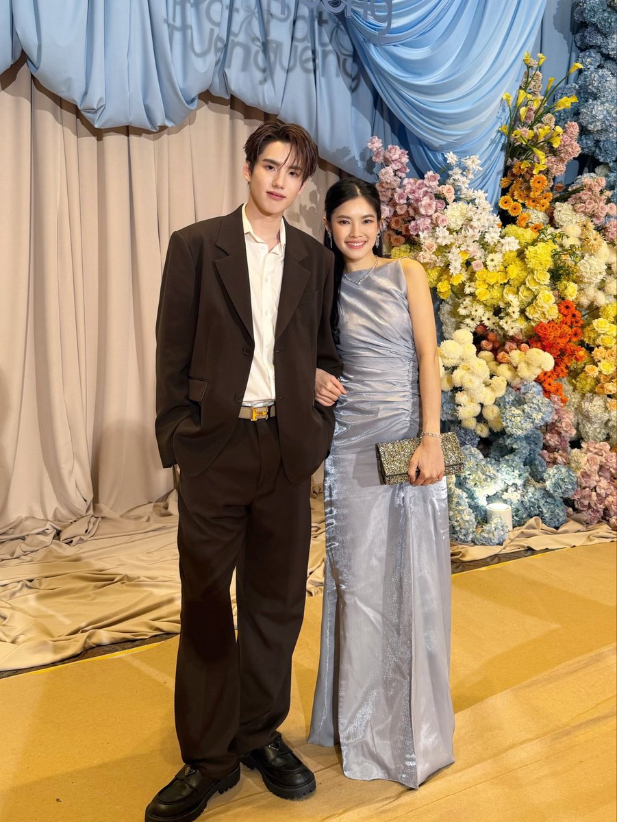IDEAZONETIMER's tweet photo. ม้ามาลงรูปสูทหล่อจากงานแต่งเจ้ครับ
หล่อมากกก สูง เท่ อ้ยยยย 😍🫶🏻

#PHUTATCHAI
#MARCKRIS
#PEEMTANAT https://t.co/wJpenWNaCP