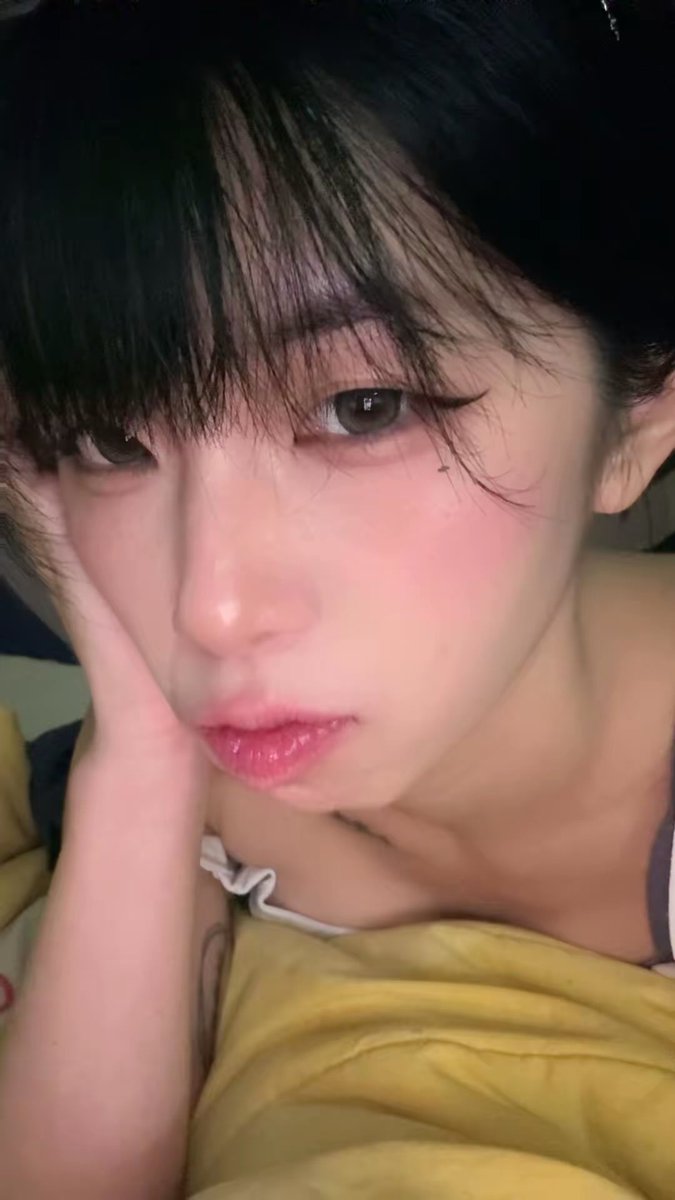 mingimangimong's tweet photo. the baddie i pulled by being goofy and desperate as hell 

#ATSD #AtinySelcaDay #ATINY #JONGHO
#종호 #ATEEZ #에이티즈 https://t.co/us72Di2Ige