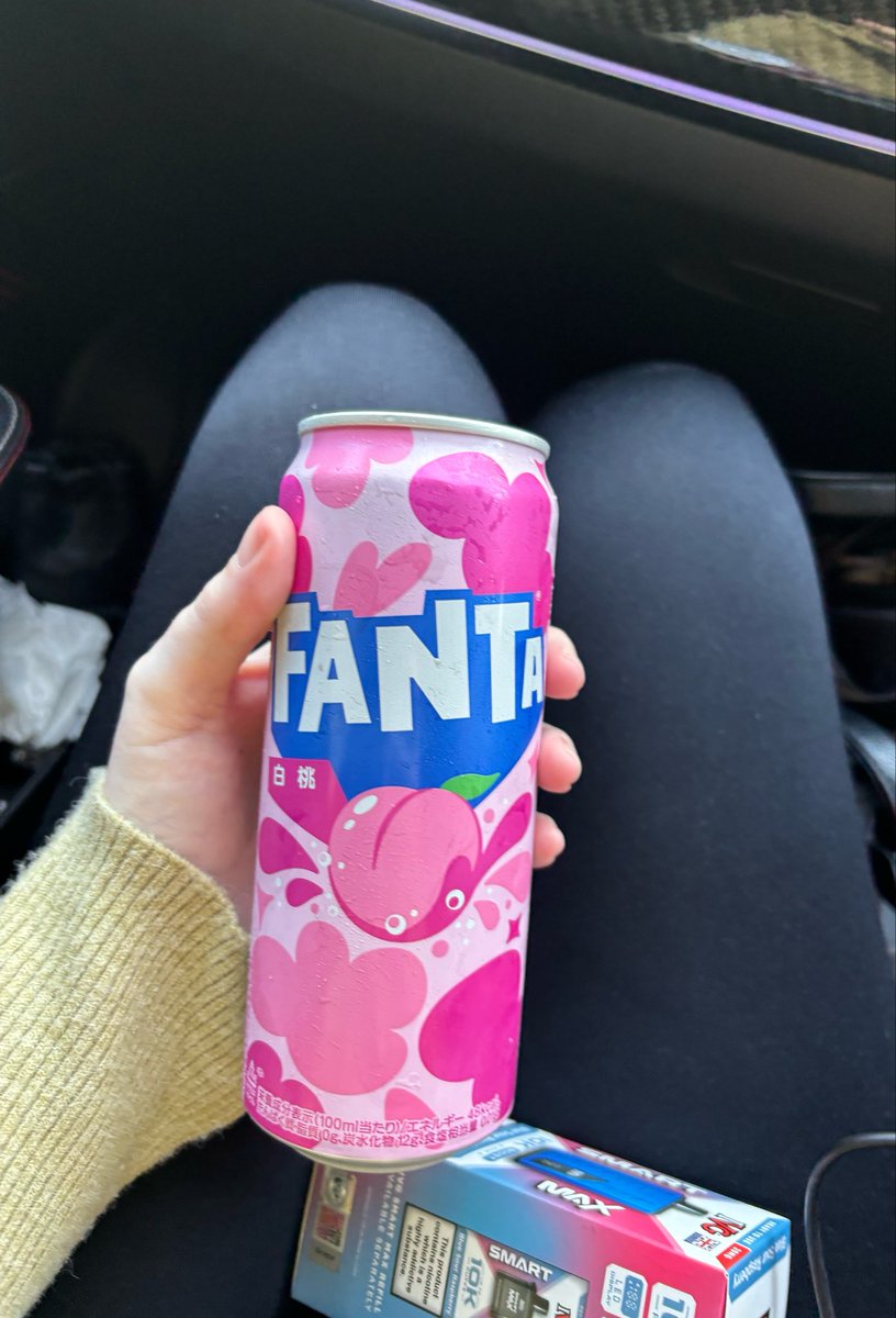 bec_0's tweet photo. 5/10, doesn’t clench my thirst enough https://t.co/YQucJznp6U
