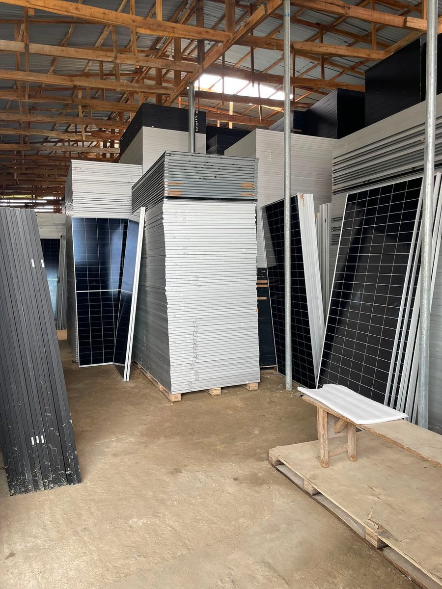 Lesihoffic's tweet photo. @abazwhyllzz We sale, supply and install solar power system for your homes, offices and businesses https://t.co/TMbYMz55nV