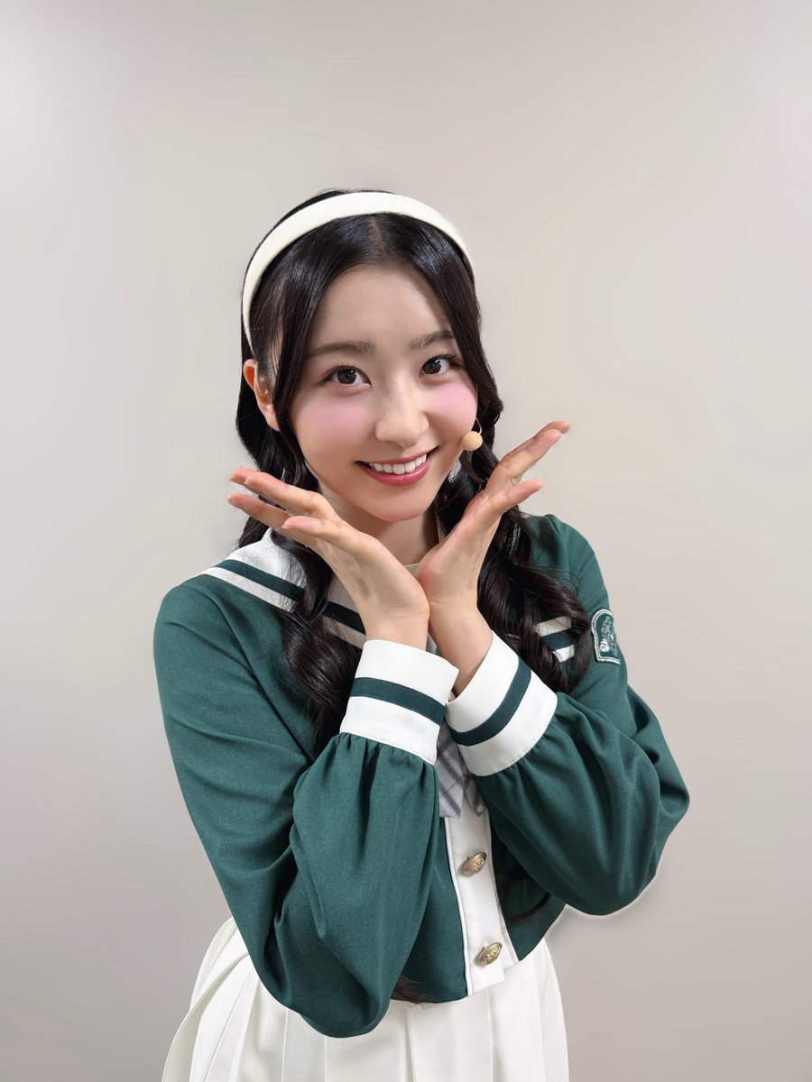julia_an115's tweet photo. #スクールアイドルミュージカル
本日もありがとうございました💚❤️

今日もスクミュと初めましての方が大勢いらっしゃって嬉しかったです（ ;  ; ）
明日からも1秒1秒大切にスクミュのキラキラな青春の世界をお届けしたいと思います‼︎

お待ちしてます‼︎

🎫⇩
https://t.co/RX5GacK5r9

#スクミュ #lovelive