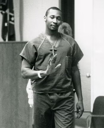 KarineOmry's tweet photo. I remember #TroyDavis, executed by the state of Georgia on Sept 21, 2011. No physical evidence linked him to the crime. 7 of the 9 eyewitnesses later recanted, some alleging police pressure. He was executed despite a movement of support from hundreds of thousands worldwide. https://t.co/BuzT6UnVA7