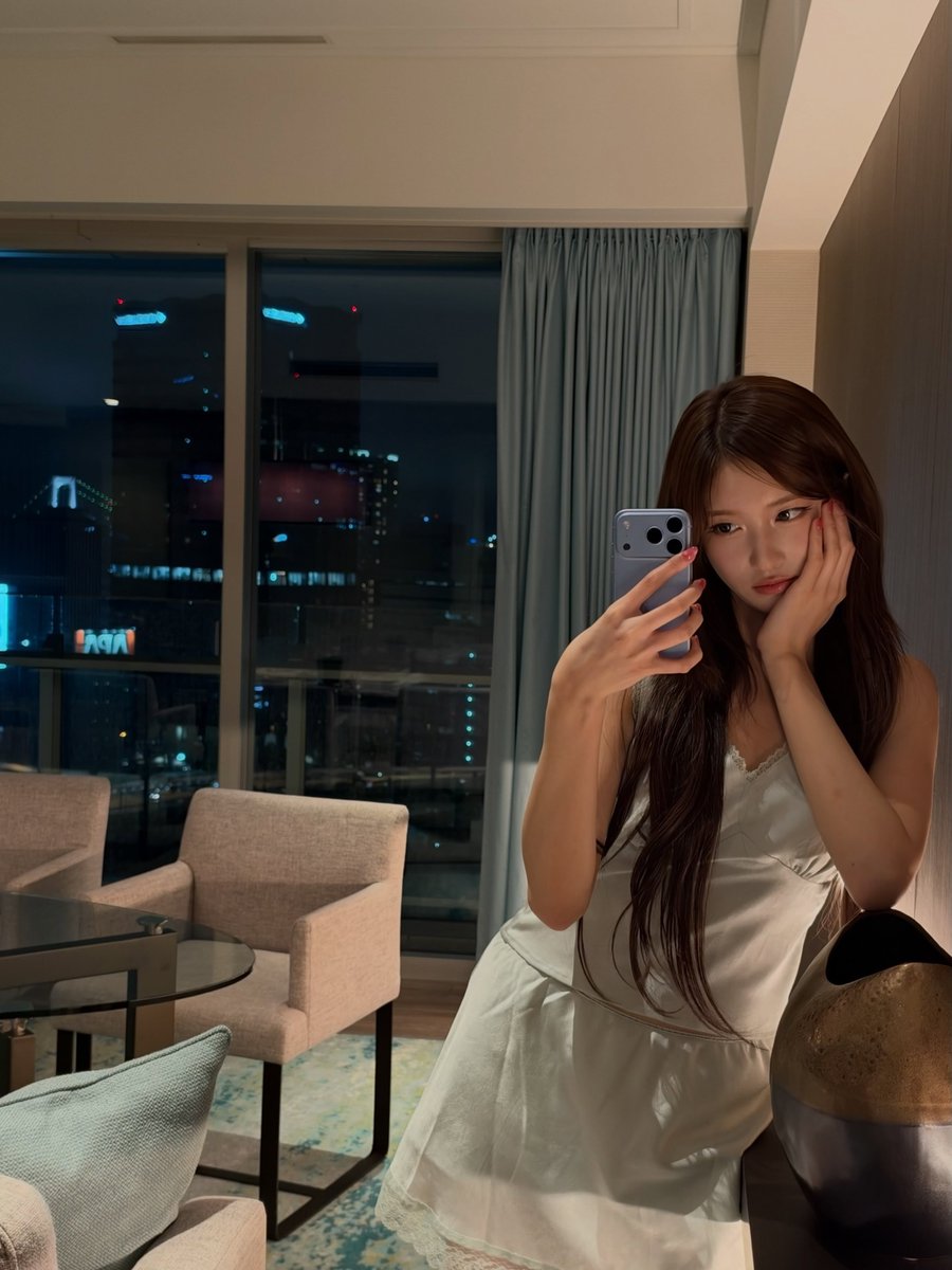 eeseo_0221's tweet photo. 260921 이서인스타 #이서 #イソ #LEESEO https://t.co/ByFv6wQs3r
