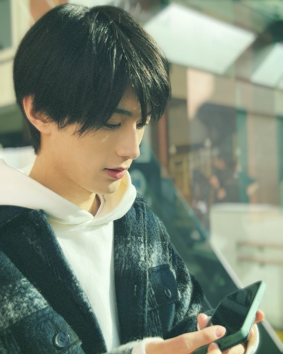 jyuuutaroO's tweet photo. これは大学時代付き合ってた時の柔太朗（虚妄） https://t.co/cJSAAQOGmL