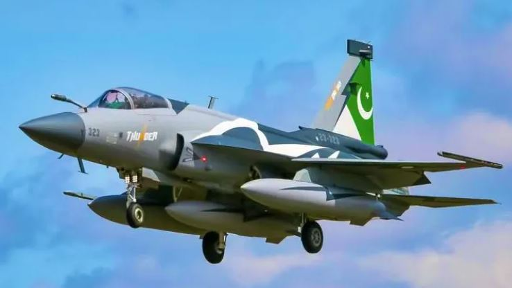 GoobjoogMedia's tweet photo. Somalia Reportedly Advances Talks To Acquire JF-17 Fighter Jets From Pakistan https://t.co/YCTR99I1vU https://t.co/c0IrEl8POx