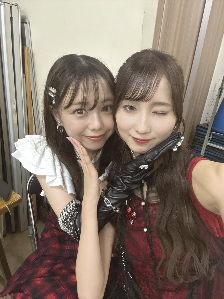 anri_station's tweet photo. みうあんりｯ🩵ྀི🩶

ﾀﾞｲﾄｩｷｯ😘💝

#ワンラブワンハート #ラブワン #藤咲碧羽 #佐々木杏莉 #みうあんり #何気に顔と手でハート作れてて神🫶🏻💞 https://t.co/GZAEIOsEBX