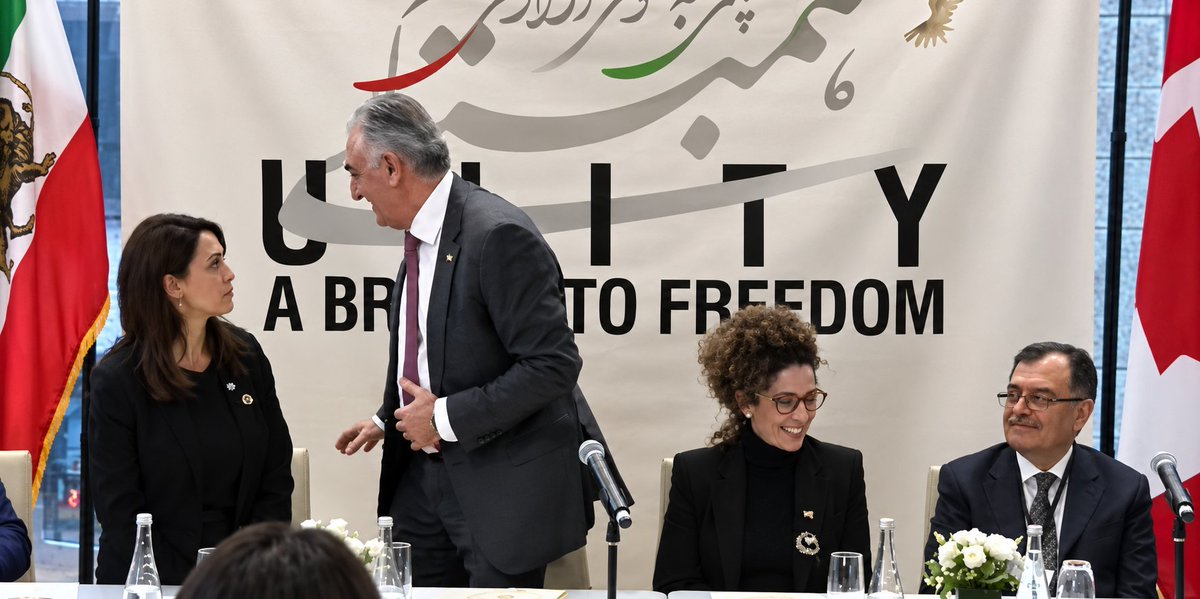 iran_krd's tweet photo. ما هیچوقت باج ندادیم ✌️
با تلاش خودمون به اینجا رسیدیم.....

#KingRezaPahlavi https://t.co/4rn558vIm2