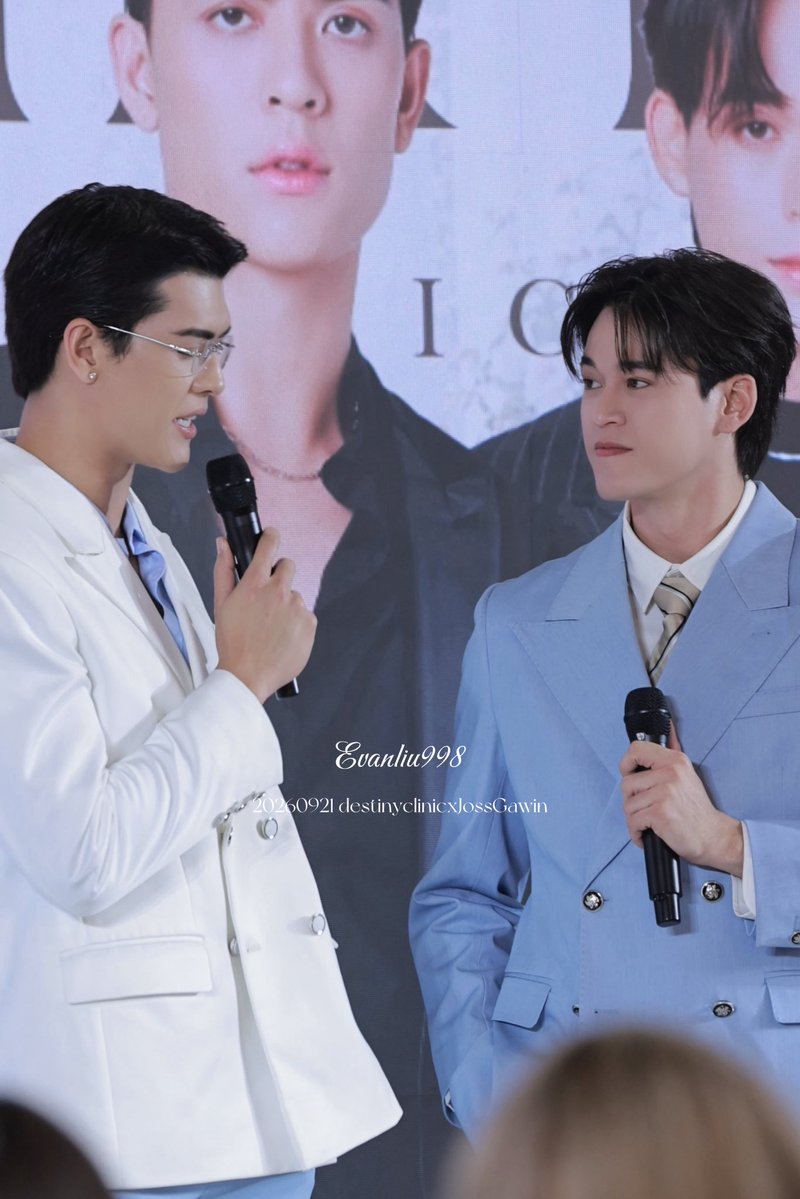 Evanliu998's tweet photo. 20260921 
How Gawin looks at Joss

JOSSGAWIN MY DESTINY
#destinyclinicxJossGawin
#JossGawin #จอสกวิน
#GawinCaskey https://t.co/cqJRkv6w4p