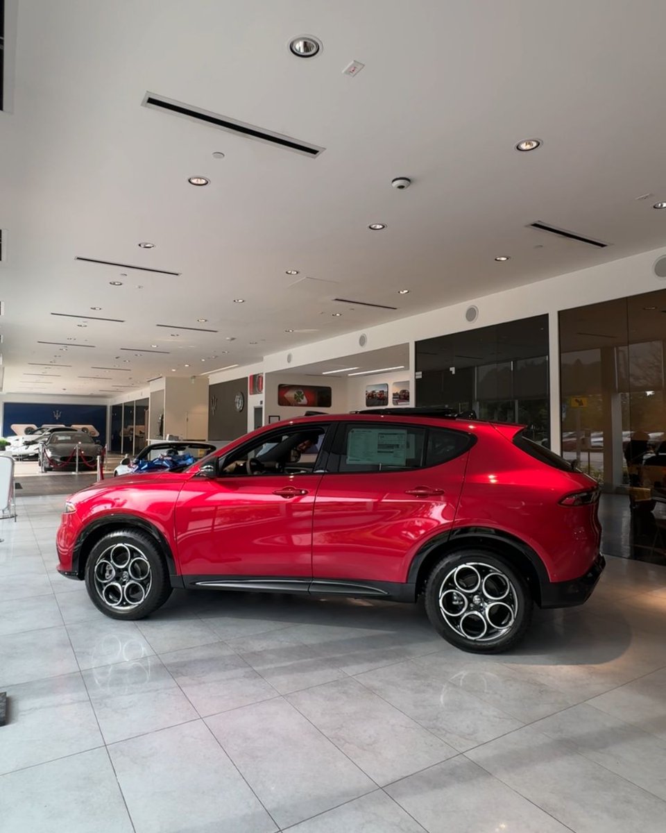 RickCaseAlfa's tweet photo. Bold design. Unmistakable presence. Meet the Alfa Romeo. 🖤✨  #AlfaRomeo #BoldDesign #LuxuryCars #CarEnthusiast https://t.co/l6DpqDiZVX