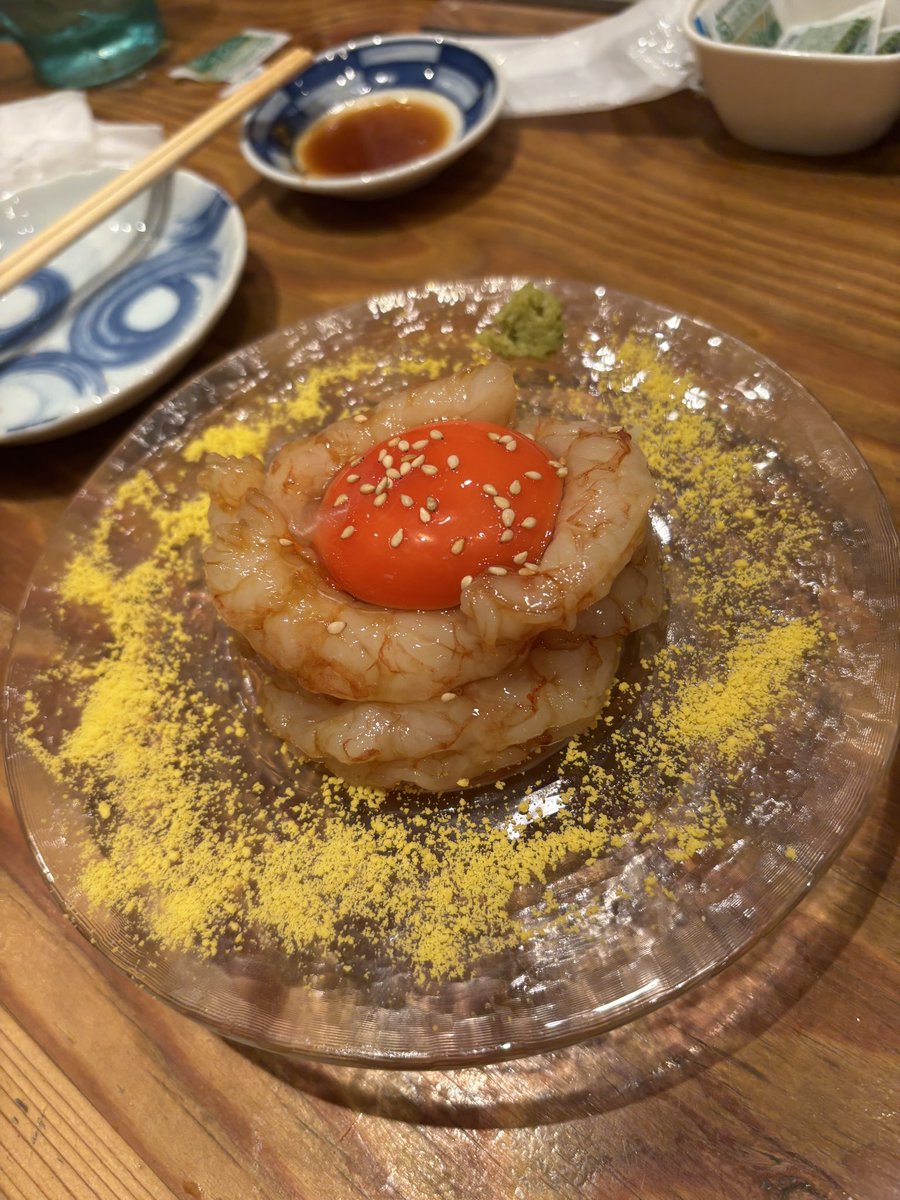 RGM79Q's tweet photo. 大阪駅前第ニビル　「さしす」
まぐろの握り、うなカツサンドは
絶品　最近は旅行者や外人も並んでる
大阪駅前ビルも観光化のせいか
ビルは古いがトイレが最新になってて
ビックリ https://t.co/MC8XsloUGl