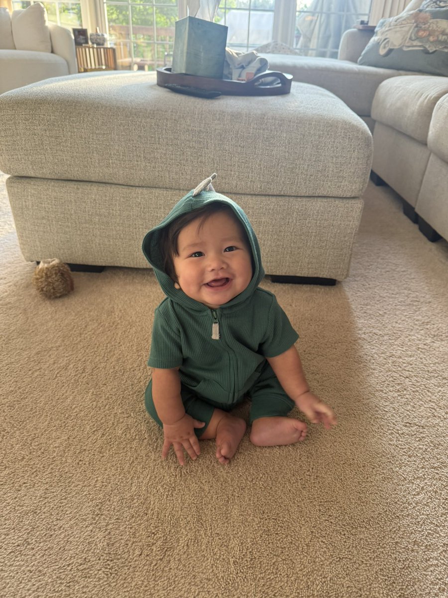 ReadySetData's tweet photo. Votes count as 2x today!! 

Hayden is stuck in 3rd and battling it out to make it to the next round. Help him get back into 1st! 

🔗 https://t.co/kRl5xsQPs1 https://t.co/sQtj0yA58i