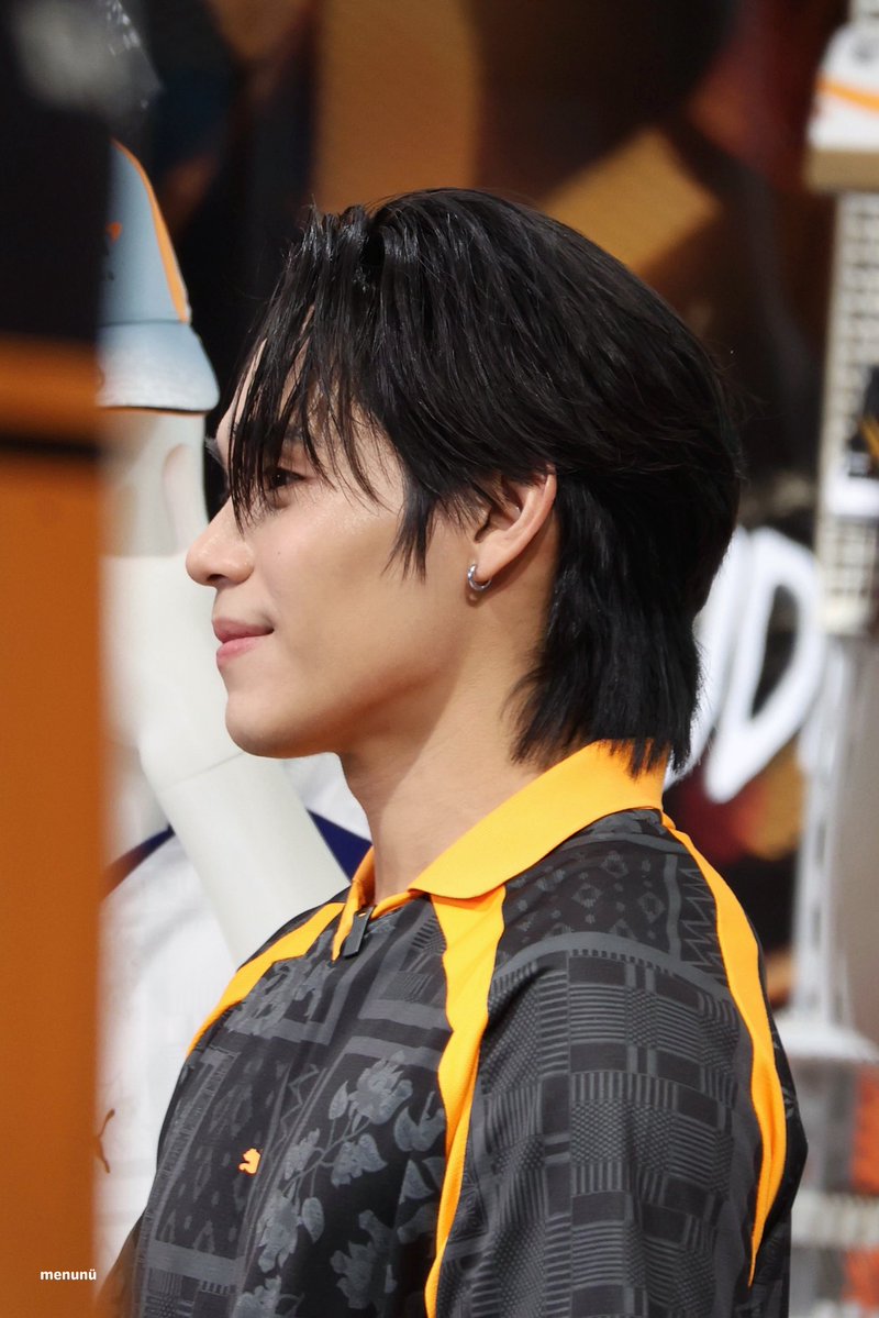 menunu__'s tweet photo. 🐆🧡

@legendngern  #ngernnn

EXCLUSIVE PUMA X NGERN
#RaceIntoPUMAMotorsportwithNgern https://t.co/e9jr4D4nw1