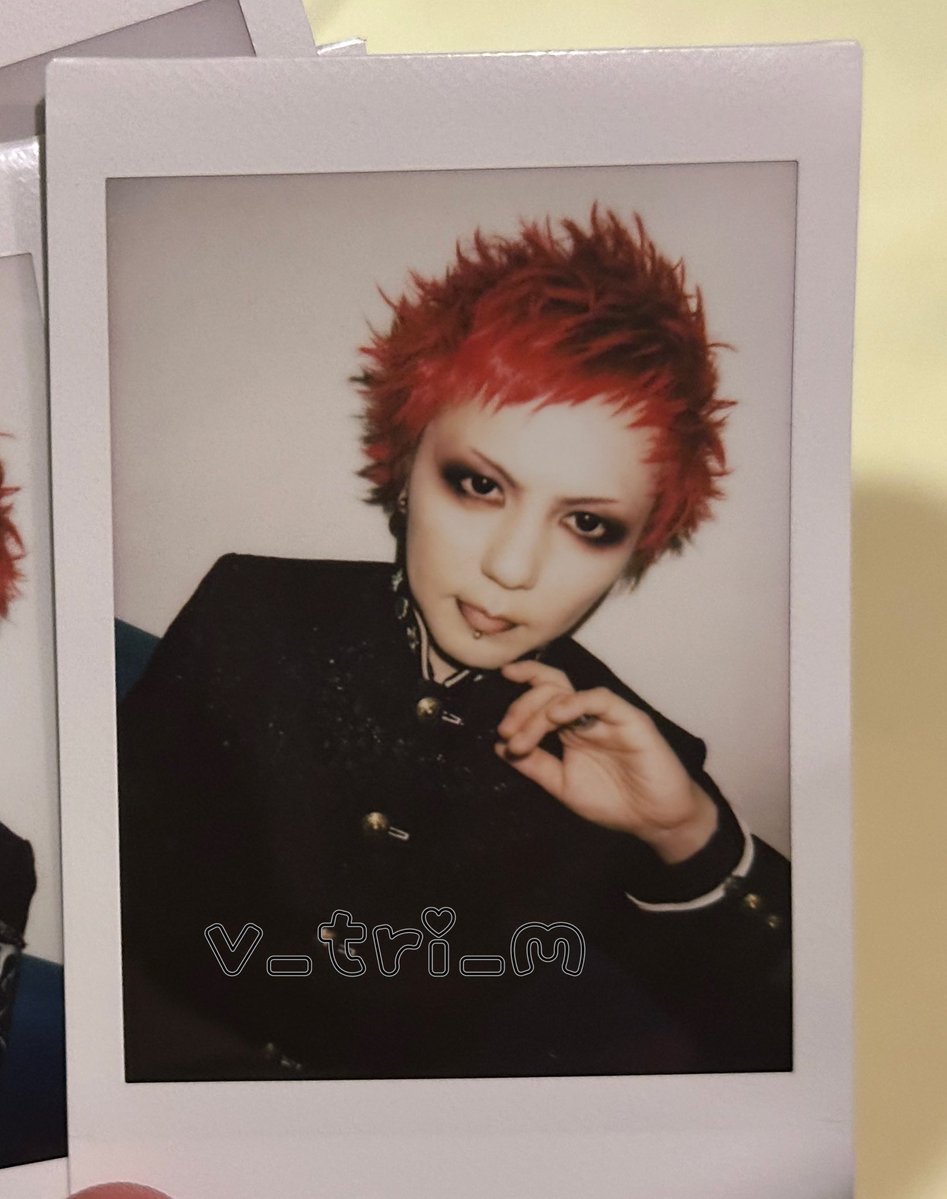 v_tri_m's tweet photo. 【R指定 チェキ お譲り 交換】

9/21(月) 熊本B.9 V1

譲：Zさん､楓さん

求：マモさん>定価(＋送料)

9/26(土)広島での手渡し、又は郵送

DM､リプよりお気軽にお声がけください。
よろしくお願いいたします。 https://t.co/oVuQKVRZac
