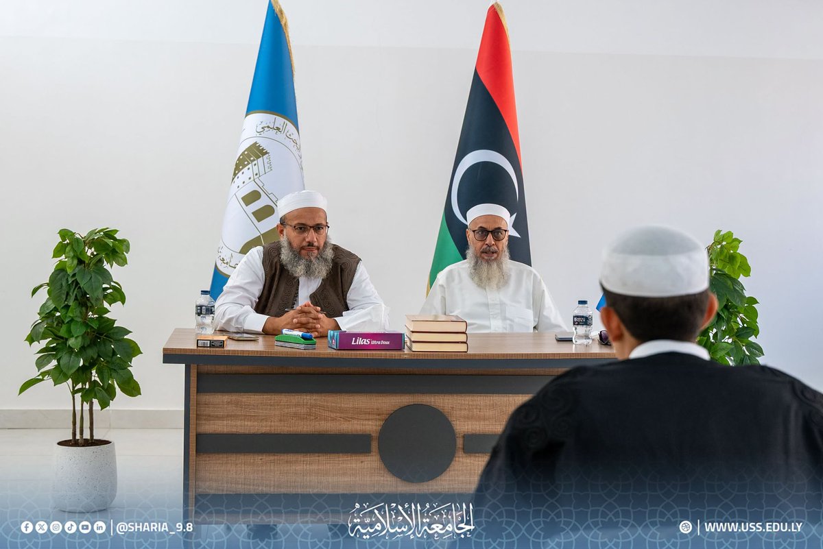 sharia_9_8's tweet photo. #مقتطفات
#المقابلة_الشخصية للمتقدمين للالتحاق بالجامعة الإسلامية.
نسأل الله لهم التوفيق.
ولا يزال #التسجيل_مستمرا، والفرصة متاحة للراغبين في الالتحاق بالجامعة.
رابط التسجيل:
https://t.co/mOav0XZ77u https://t.co/BhRoAagtPZ