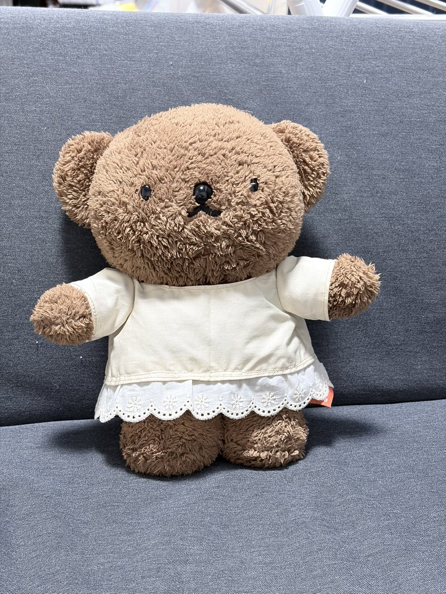 nui_72ki's tweet photo. おようふく つくってもらったよ
ずぼんは まだつくれないんだって… https://t.co/8HtbRMPSBM