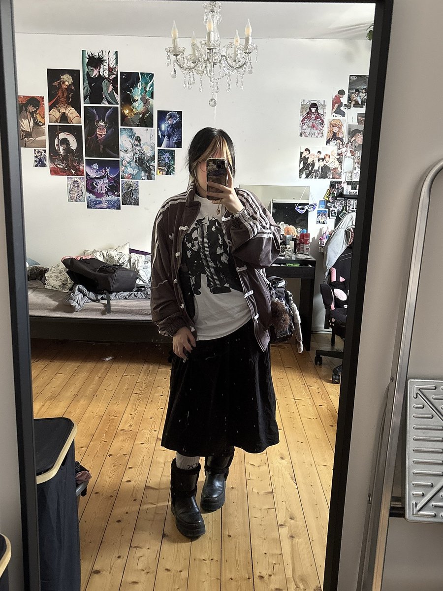 lumibinary's tweet photo. who’s that? it’s Bina duh #p1ecefits https://t.co/3DpcDb0BbN