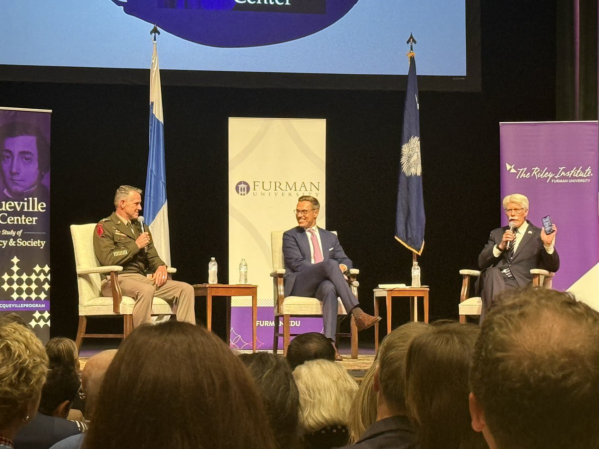 FurmanMBB's tweet photo. ICYMI‼️President of Finland 🇫🇮 @alexstubb and NSA Director 🇺🇸 General Joshua Rudd were back at their alma mater this weekend! 

Thank you both for spending time with us! 

#ALLDIN // #BetterTogether https://t.co/8yw3CRf745
