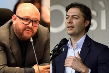 Horadelaverdad's tweet photo. #ENVIVO "“La corrupción de Daniel Quintero podría llegar a $3 billones”

“Cuando empezamos a revisar los casos, encontramos conexiones con otras entidades y posibles operaciones de lavado de activos. Nosotros calculamos que durante el periodo de Daniel Quintero podrían haberse perdido entre $2 y $3 billones.”" @AndresGuryRod

 Escúchenos en:
YT
https://t.co/lvv6TPo20z