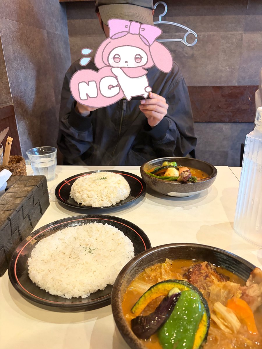 Braviary__'s tweet photo. 時差やけど北海道美味しすぎた₍ᵔ· ̫·ᵔ₎
海鮮類と勃起貝カレーの写真撮り忘れて草 https://t.co/b45n5PbOhN