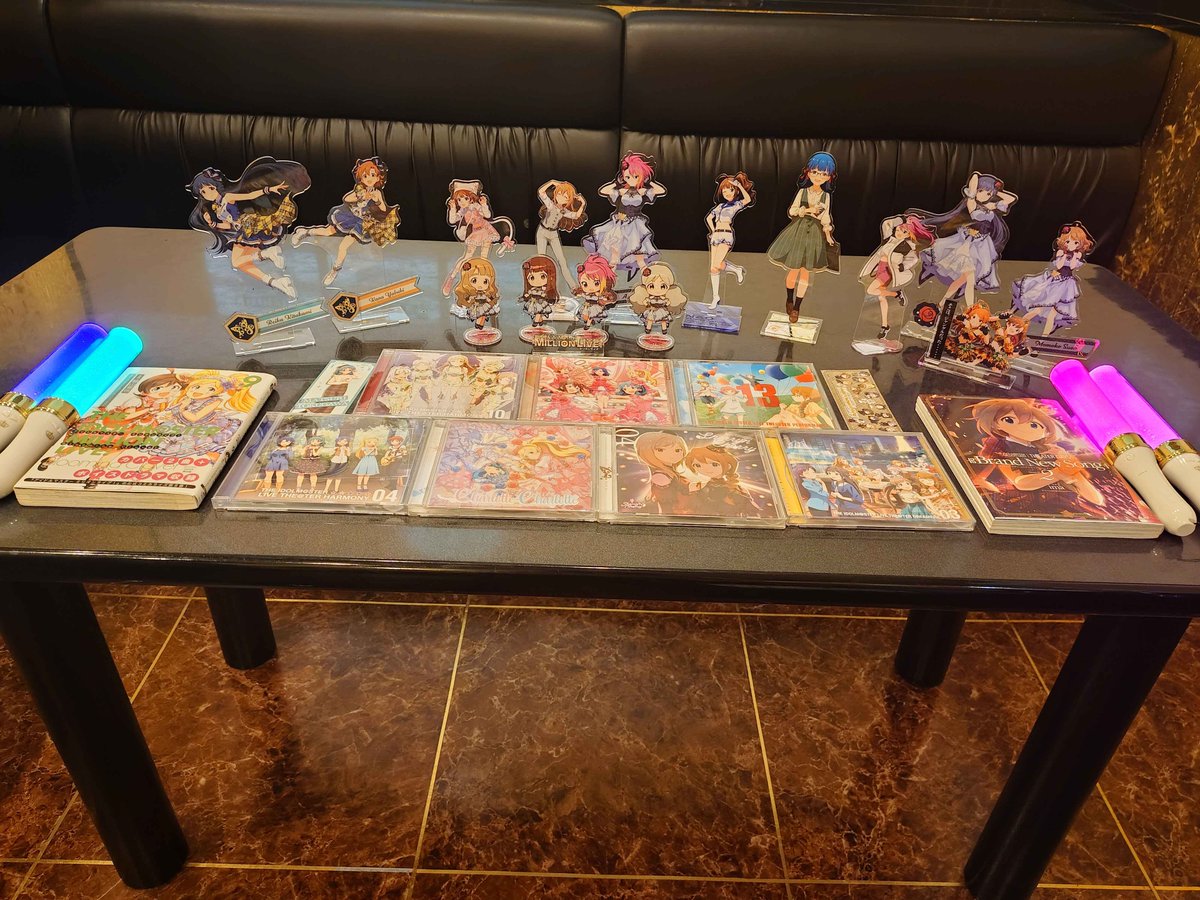 Hokuaimasu's tweet photo. 先日ミリオンライブ14thライブの鑑賞会を行いました！現地にも複数名参戦しました！
馬場このみ担当で良かった(ルカ)
まとまらないです。無限の文章になってしまう。文脈。アイドル。人生。ミリオンライブ。大好き。愛。出会ってくれてありがとう。(こんがら)
 #ミリオン14th_Day1  #ミリオン14th_Day2 https://t.co/GjaaMaD1le