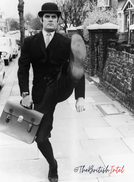 TheBritishIntel's tweet photo. I stand with @JohnCleese. https://t.co/TqCqR9vdJ8