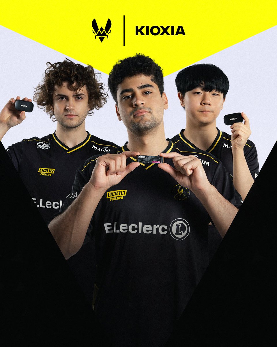 TeamVitalityLOL's tweet photo. Thank you for making new memories with us in Nice. Was great meeting you all 💛

Presented by Kioxia https://t.co/mrKDiW5nfu