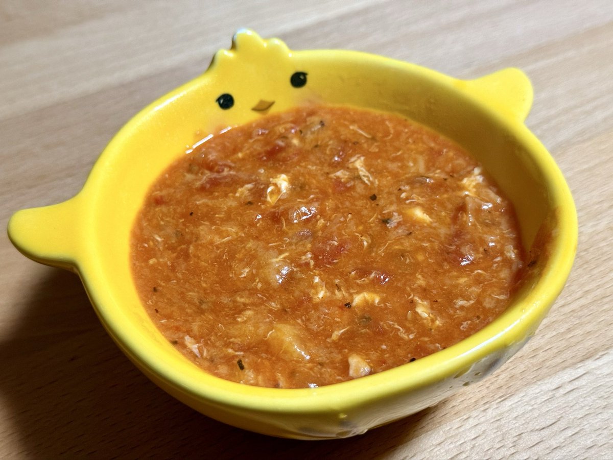 parallel_ofcl's tweet photo. Parallelの休日✌️
ケイ自宅にてスペイン料理🥘を振る舞いつつ、ベイブレードにスマブラにジョジョ…！！(子供部屋おじさんの家w)

頑張った自分たちへのご褒美！？をしまくる2人とマネージャー君🙆‍♂️

仲睦まじくあたたかな休日でした☺️ https://t.co/2aGSQoxJhL
