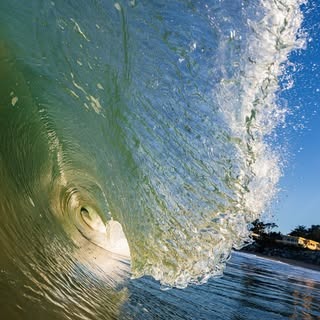 MarkMyersyym's tweet photo. Stop waiting for the 'perfect' moment. The market does not reward hesitation; it only rewards decisive, relentless movement. https://t.co/lAIWFku6kh