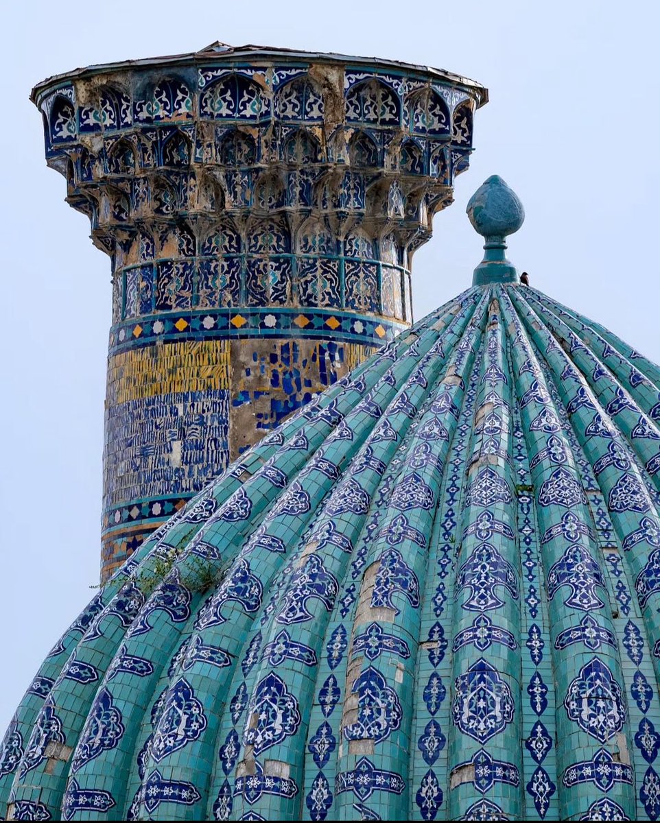 mahfiyyennn's tweet photo. Özbekhstan / Emir Timur Türbesi. https://t.co/wXoivkQ7kN