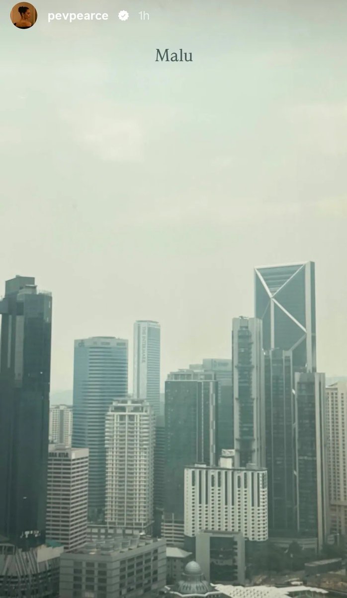 komisarisnetzen's tweet photo. UPDATE DARI PEVITA PEARCE (21/09/2026)

"MALU"
"GET WELL SOON, INDONESIA..."

Aktris Pevita Pearce yang sedang tinggal di Kuala Lumpur memposting kondisi udara di sana yang sampai sekarang masih berkabut dan semakin parah akibat asap kiriman dari Kalimantan.

#PrayForKalimantan https://t.co/l9LHXPk1qV