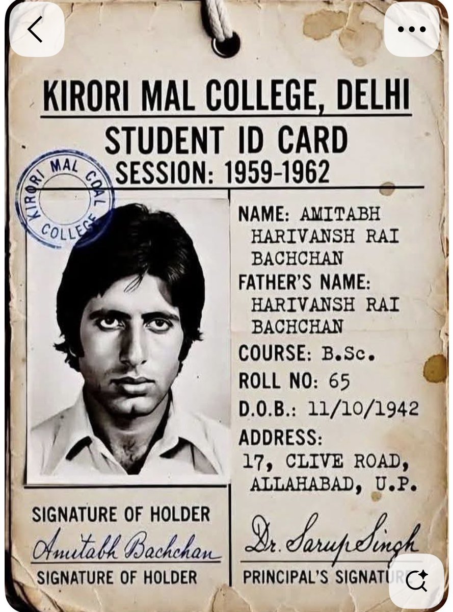 SriramArora's tweet photo. @SrBachchan Found that sir , in case you have lost 😀😊. Old fan of yours spent lot of money in watching your movies multiple times , nahin to aaj maharani bagh mein bunglow hota 😀😀 https://t.co/9TNFq8e21y
