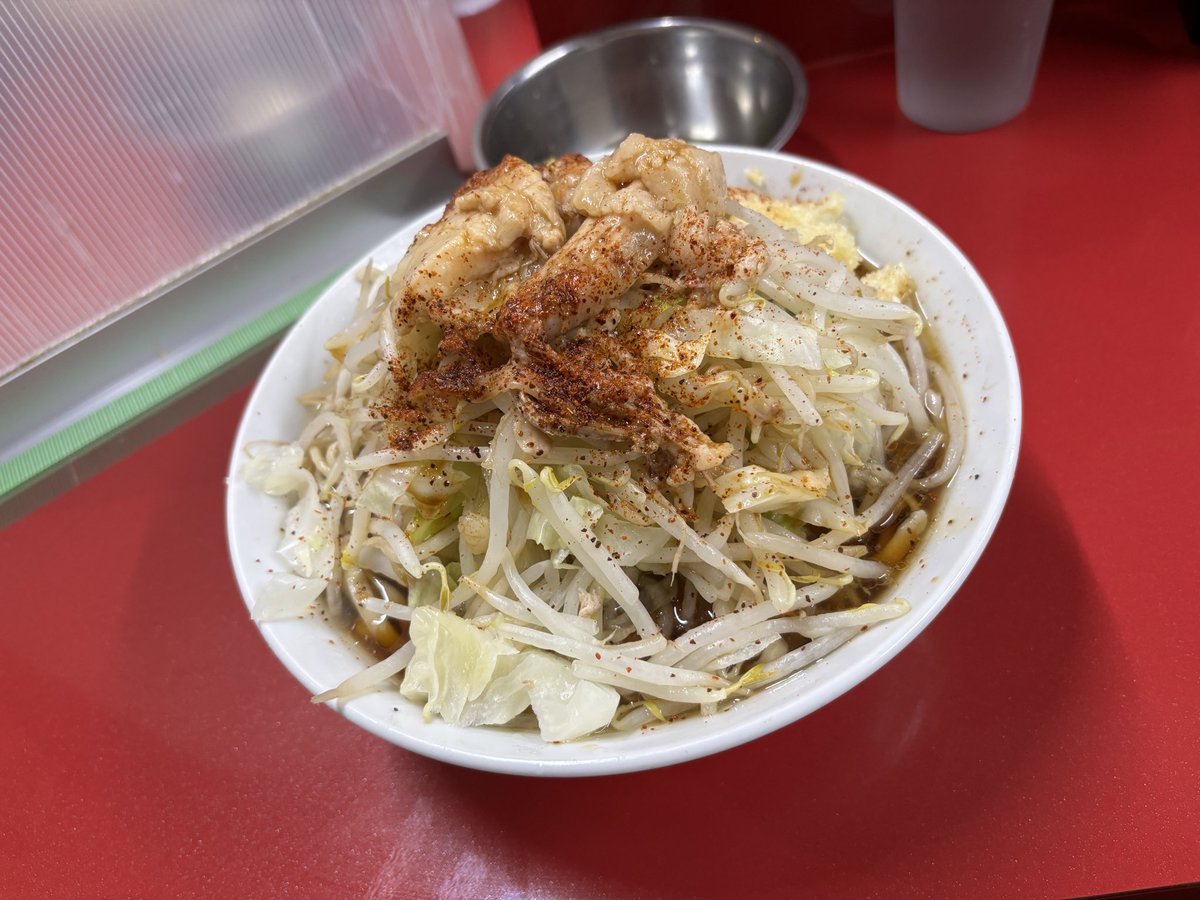 weisoiya28's tweet photo. 島村卯月、ラーメンがんばります！💪 https://t.co/FragO61qW5