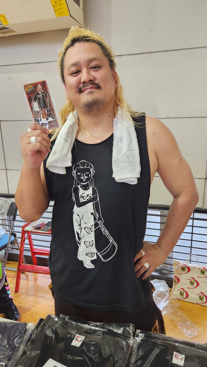 MascaradeT's tweet photo. 2AW 最上九凱旋大会
最上選手 カッコ良かった👍️
良き大会でした👏
#最上九
#2AW
#MJ2 https://t.co/Np6WudDCVf