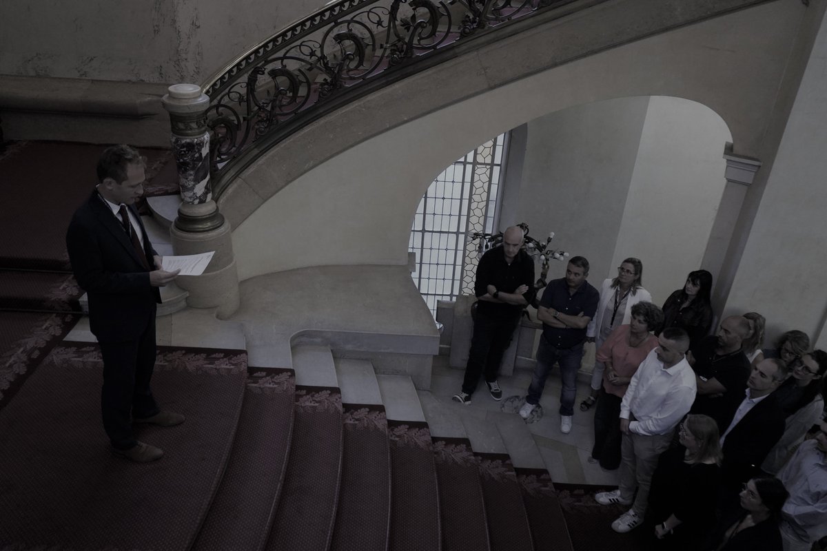 Image de Préfet de la Loire - #Hommage
◼️ Ce lundi, les agents de la préfecture de la #Loire ont observé une minute de silence pou
