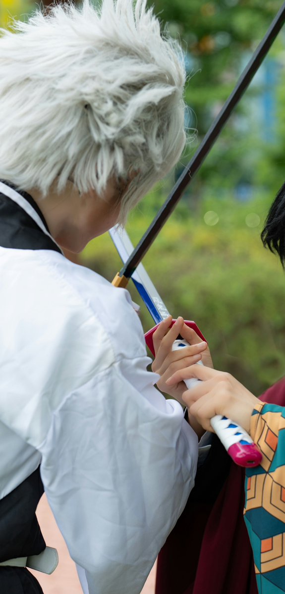 parang_cosp's tweet photo. #さねぎゆ #cos #사네기유 #鬼滅の刃 #コスプレ

🍃 "인마, 뭐 하는 거냐?! 넌 다르다고 하지 않았냐고!"
ㄴ @BEAKXIHO 
🌊 "... 물의 호흡. " 
ㄴMe 🫘 https://t.co/EO9adT4mUd