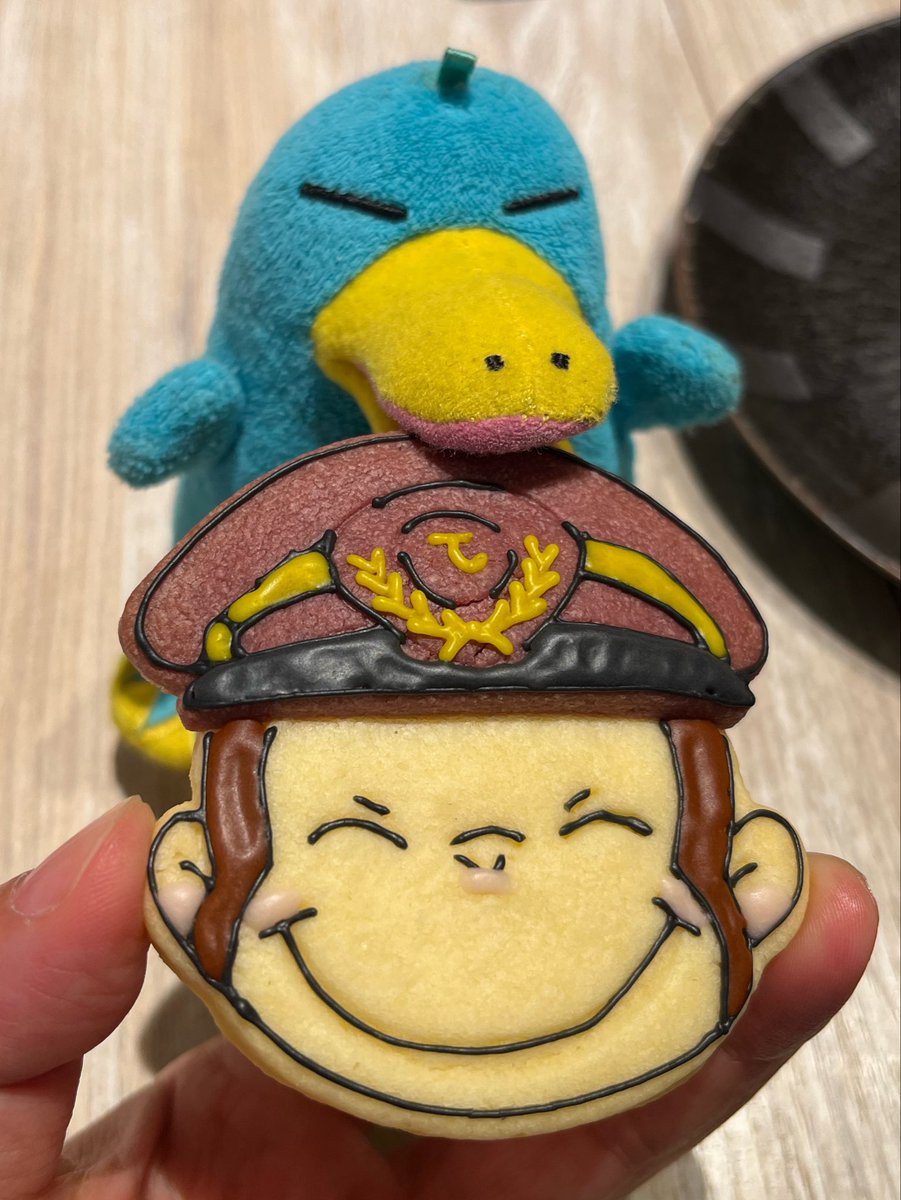 kan_s_ico's tweet photo. 今日はヅカ友と洛西口デート♡
初めての地。トート⁉︎
目的は #ひより のクッキー付きデザートプレート✨めちゃくちゃ可愛い💕パスタの後にしっかり食べました😝そこからSWでごった返すイオンを満喫し、お土産は #ルフルティエ のショコラ🎵
私、阪急コラボのジョージがどストライクのようです🤭 https://t.co/leY85Lpu3i