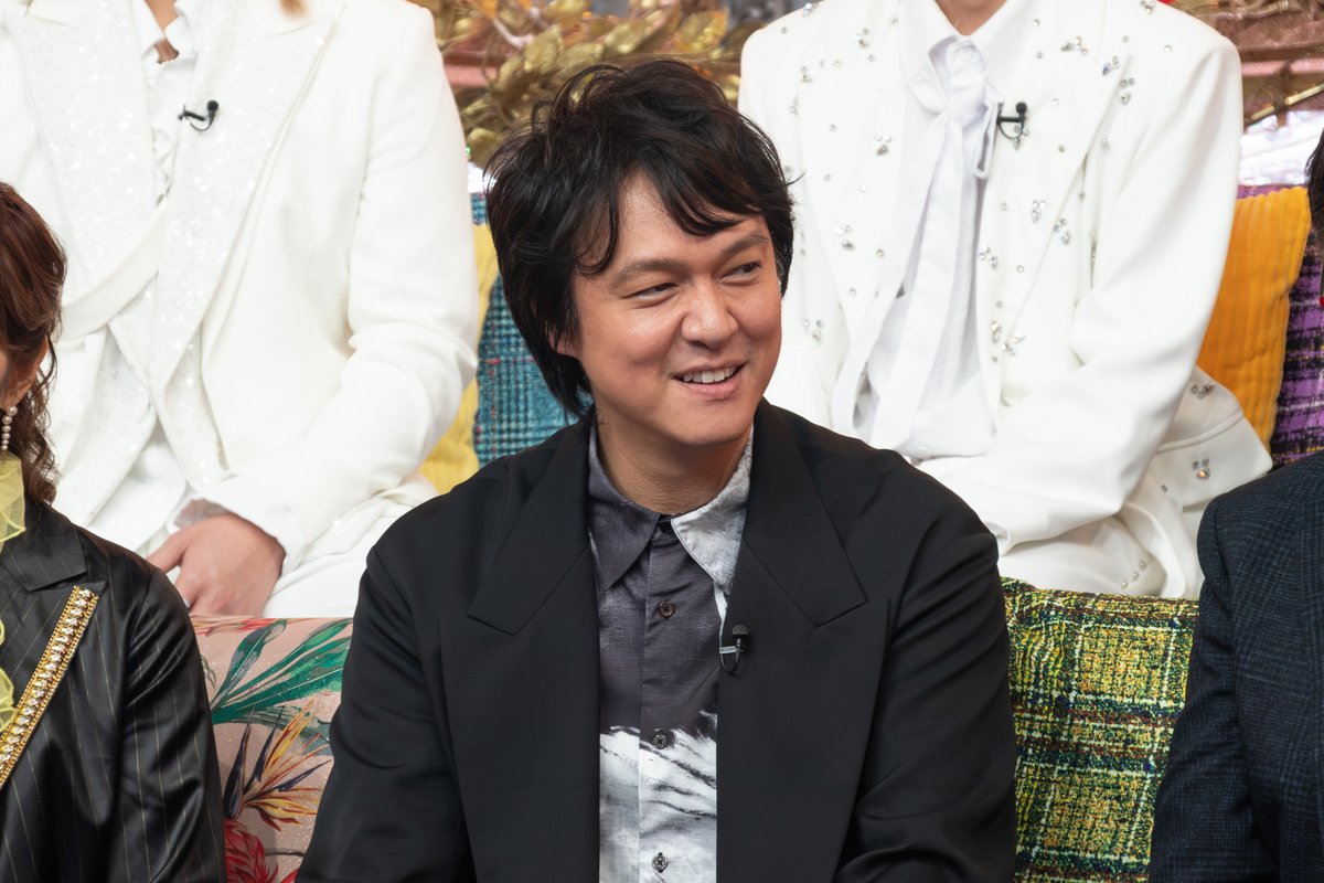 TVGweb's tweet photo. 「昭和vs令和！世代を超えて愛される
最強ヒット曲100連発」9/24放送🪩

SUPER EIGHT・丸山隆平＆龍玄としが
「夏色」をスペシャルコラボ🍉
荻野目洋子は名バラードをテレビ初披露

丸山は「ズッコケ男道」ソロ歌唱も…🕺🏻
「メンバーがいなくて寂しい」

https://t.co/53tcTDeKTr https://t.co/6blRPe8YGf