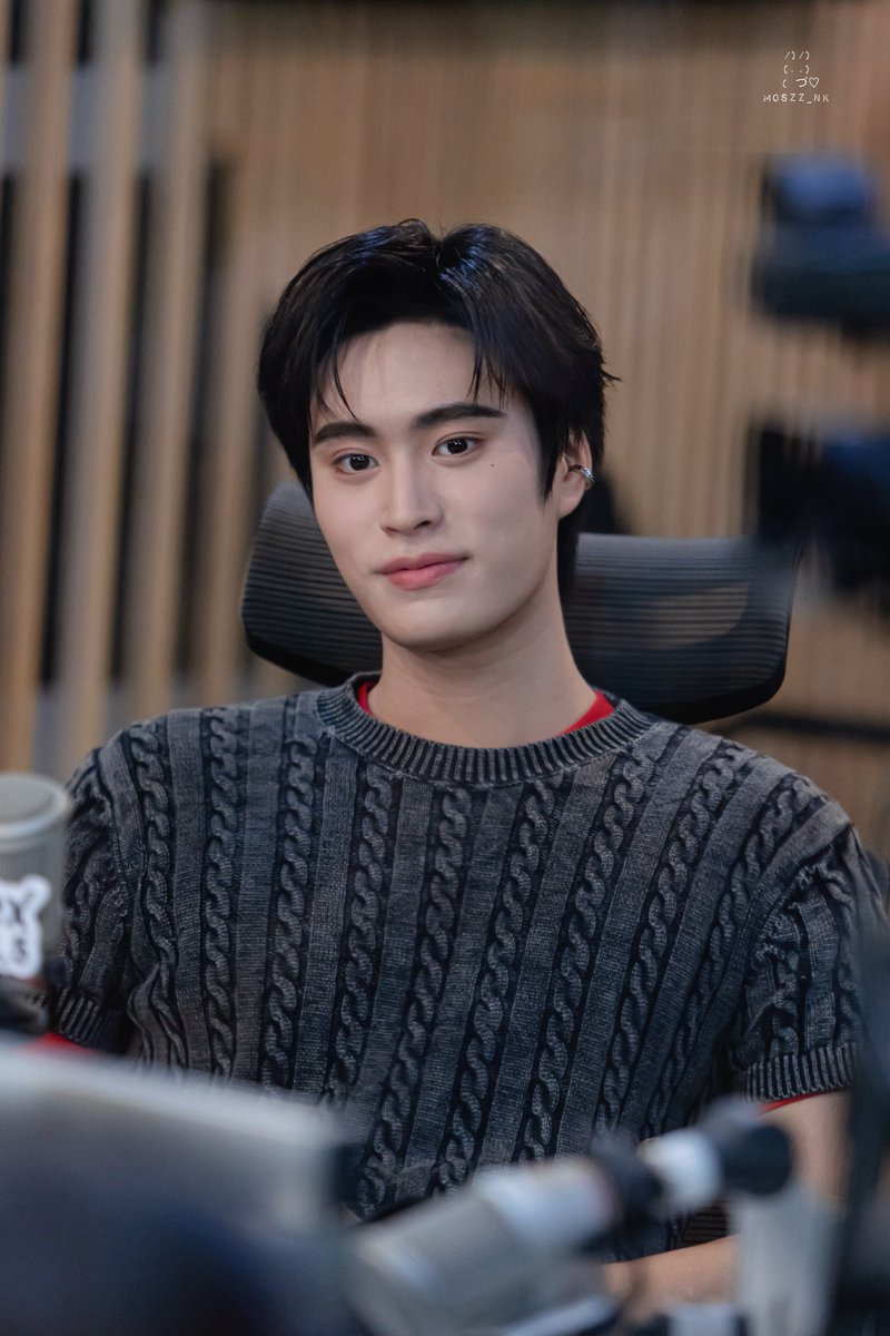 moszz_nk's tweet photo. 260921 น้องเจมหล่อมากกกก 💫✨

GEMINI PROMOTE FRAGILE SONG

#GeminiFragile_Presstour
#Flex1045xGEMINI_Fragile https://t.co/bt7votGk3K