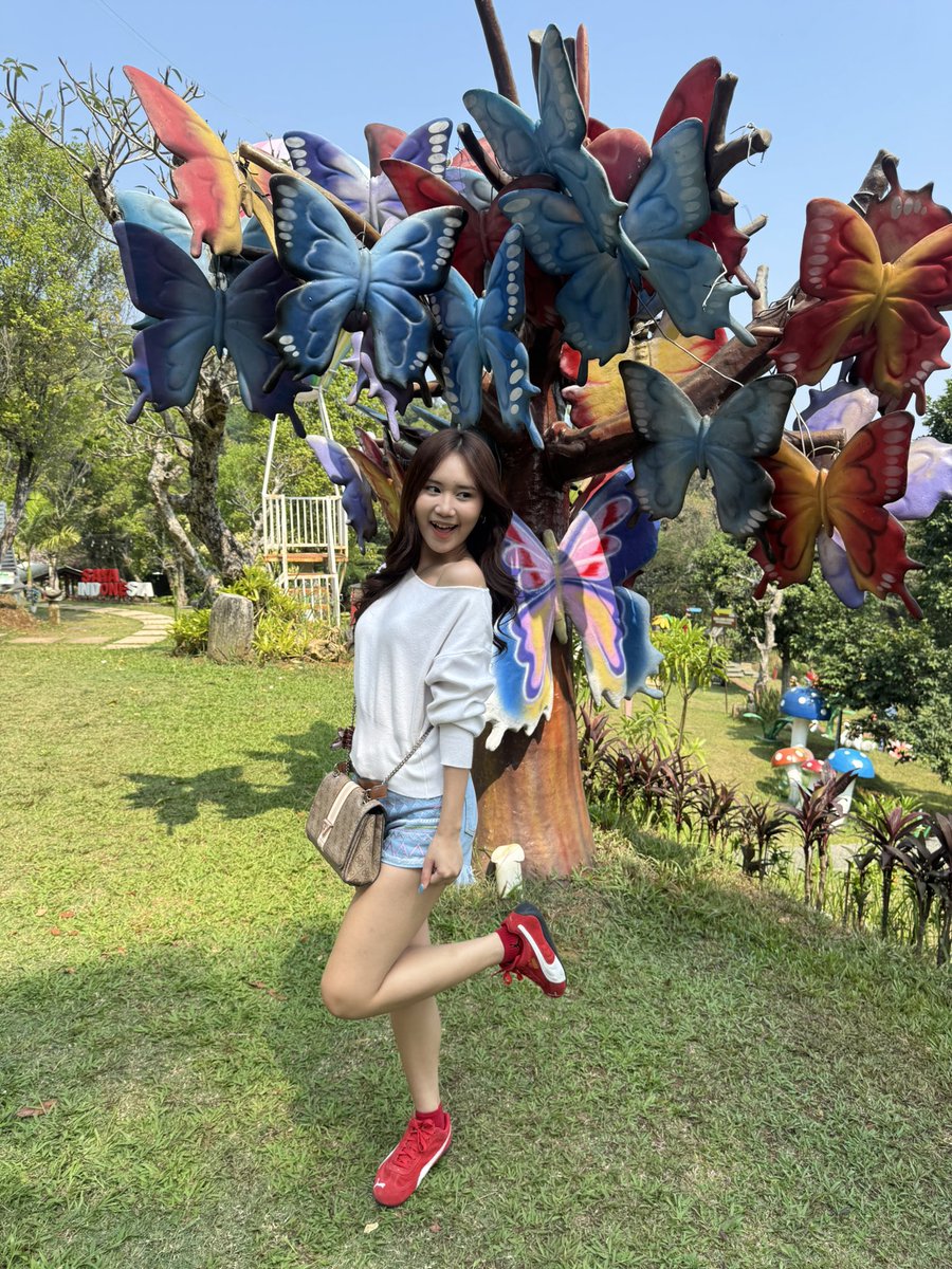Alyaamandafth_'s tweet photo. #AlMond 🤍 https://t.co/Oj5kYawejX