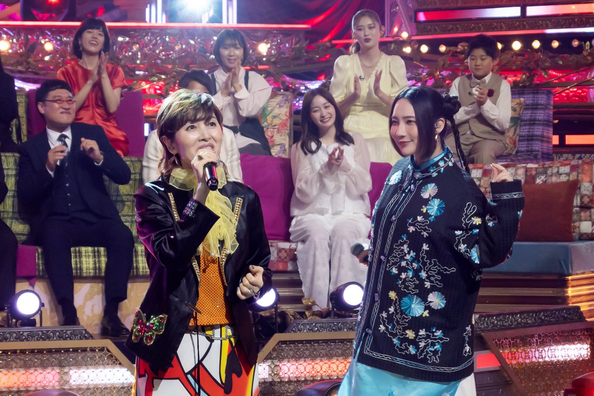 TVGweb's tweet photo. 「昭和vs令和！世代を超えて愛される
最強ヒット曲100連発」9/24放送🪩

SUPER EIGHT・丸山隆平＆龍玄としが
「夏色」をスペシャルコラボ🍉
荻野目洋子は名バラードをテレビ初披露

丸山は「ズッコケ男道」ソロ歌唱も…🕺🏻
「メンバーがいなくて寂しい」

https://t.co/53tcTDeKTr https://t.co/6blRPe8YGf