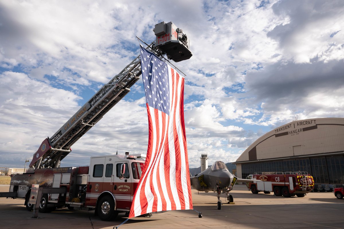 HQ_AFMC's tweet photo. #ICYMI ❤️Airmen and civilians from across #AFMC gathered to commemorate the 25th anniversary of the 9/11 terrorist attacks last week, with ceremonies honoring those who lost their lives in the attacks and to remember the bravery and heroism of the first responders. https://t.co/13Uq3xP2Cp