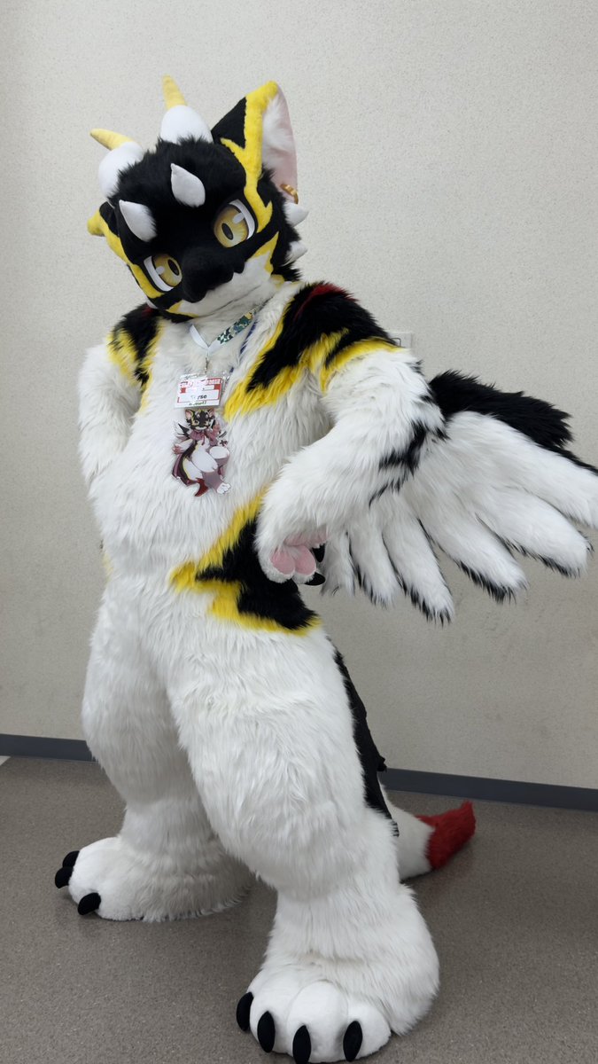 rokukuro7721's tweet photo. アルシャくん！
いっぱいお写真を撮らせていただきました！
めちゃくちゃ可愛かったです！また、お会いしたいなぁ〜
#けもケット17 https://t.co/LKpNddldYe