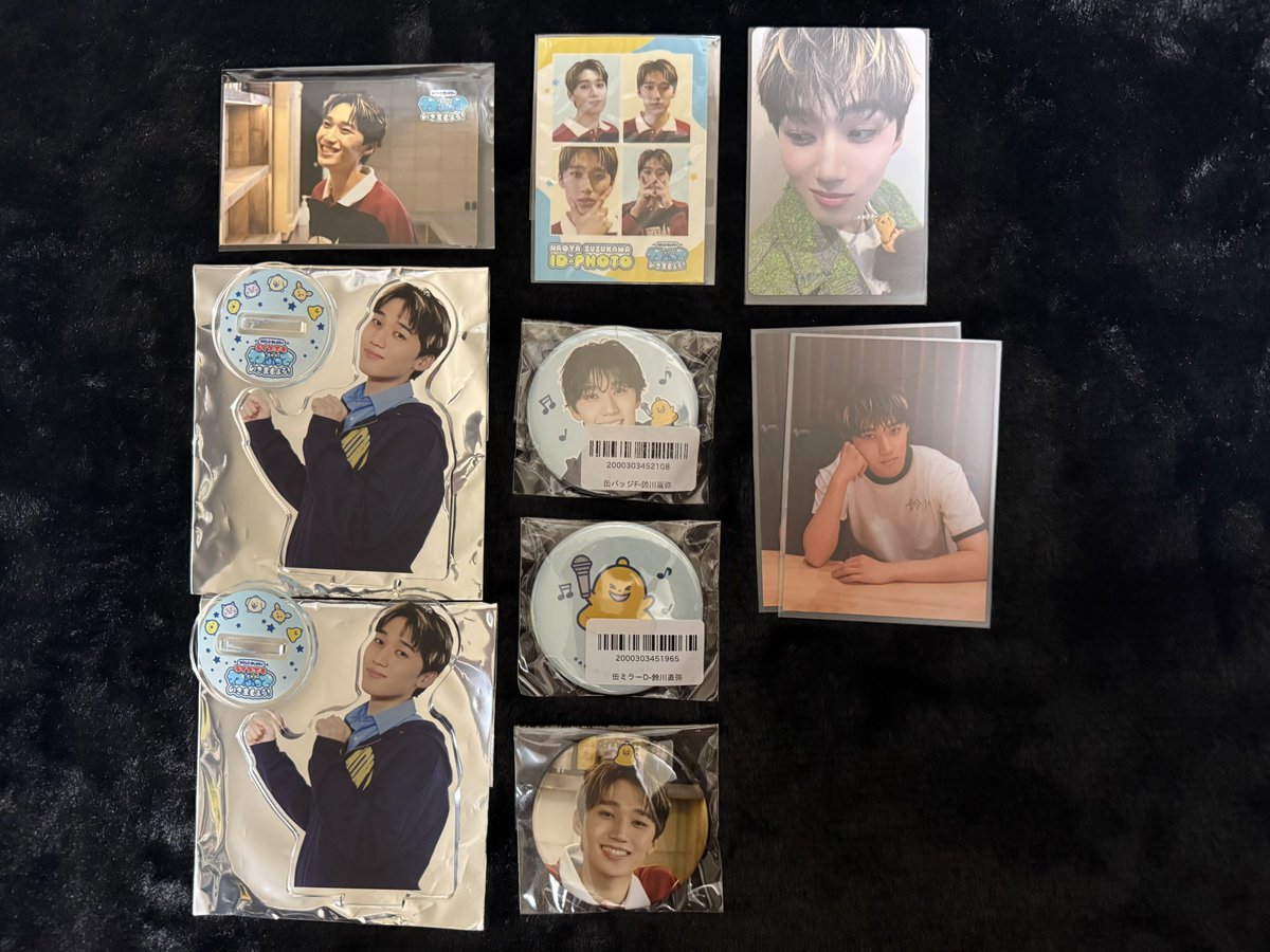 wb_pina's tweet photo. WILDBLUEグッズ整理のため買い取ってくださる方いらっしゃいましたらお声掛けください💌
お友達優先させていただきますがFF外でも🙆🏻‍♀️

☑︎ 現場手渡し
☑︎ 郵送(＋送料)

#WILDBLUE譲 https://t.co/uZqrrTgQuo