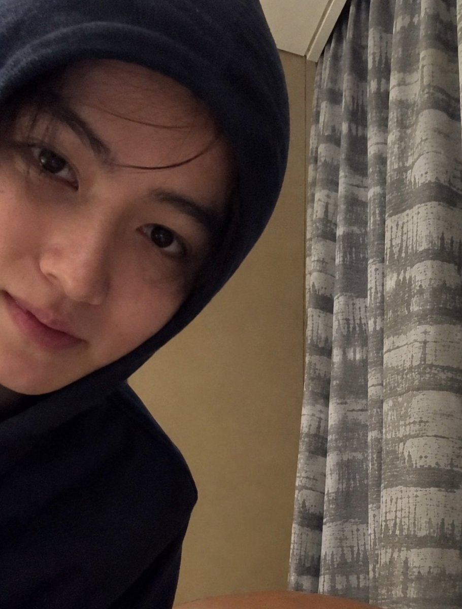 scathryy's tweet photo. mbull bgt gak kuat 😭😭 https://t.co/YbL6x7y0Zv
