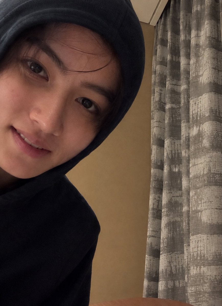 scathryy's tweet photo. mbull bgt gak kuat 😭😭 https://t.co/YbL6x7y0Zv