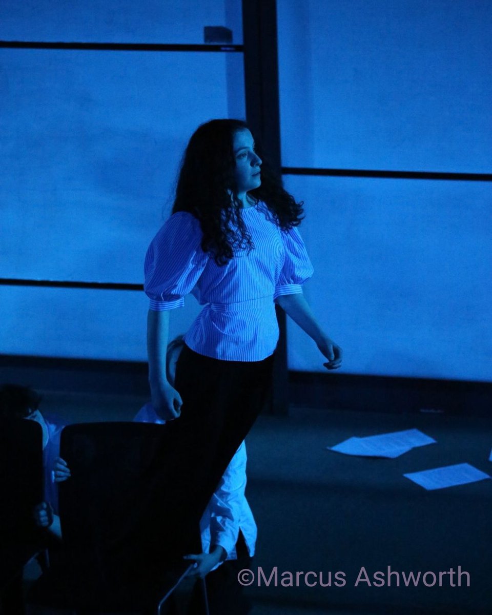 OxfordPhysics's tweet photo. Catch Noether, the acclaimed Oxford play celebrating physics pioneer Emmy Noether—Einstein’s "most significant mathematical genius."
Written by physics student Esme Somerside Gregory, it's now touring Warwick, Cambridge, London &amp; Oxford!
🎟️ Info &amp; tickets: @cartesianproductions https://t.co/jm3bS1gTCn