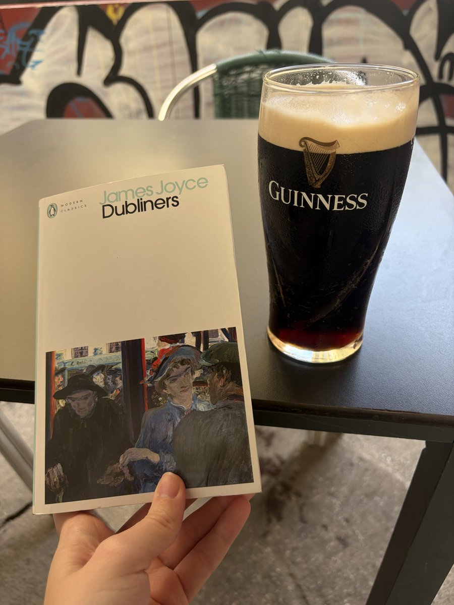 thetransportcr's tweet photo. maximizing the amount of irish in me today https://t.co/SEZZrxROD6