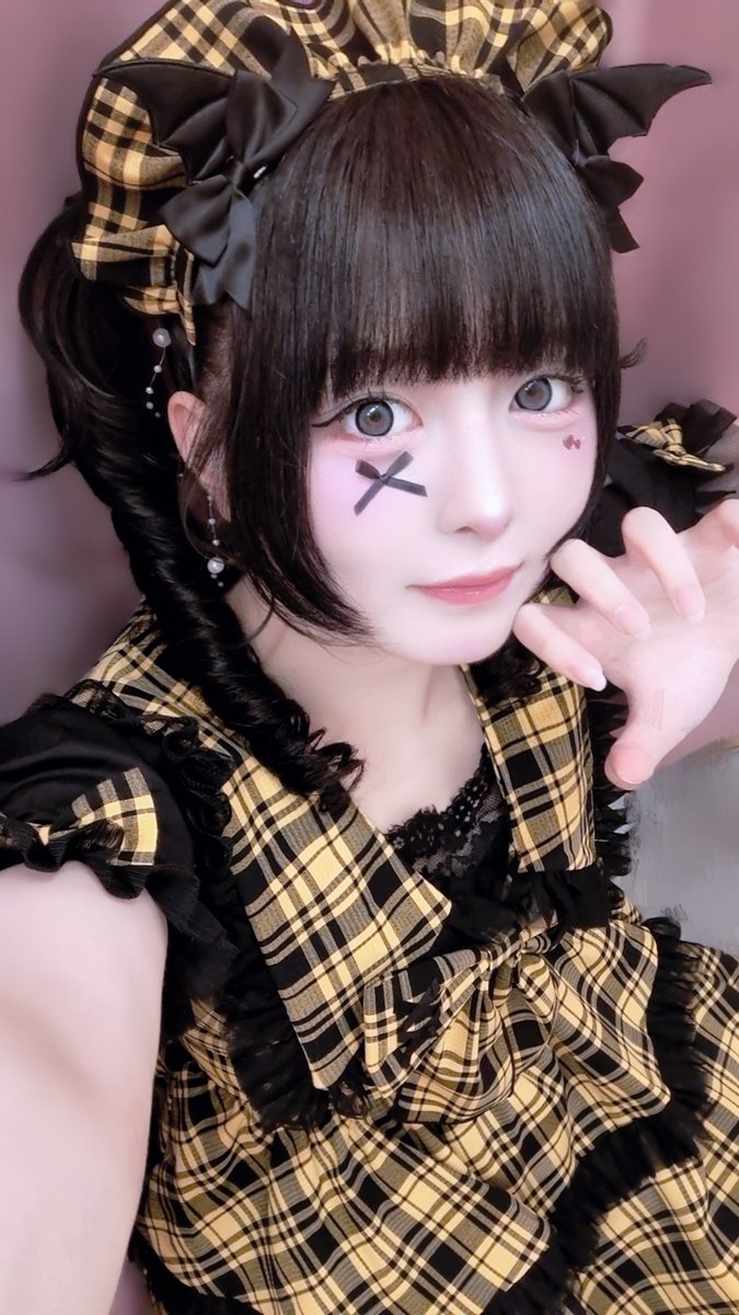 maid_momon's tweet photo. 新17才になりました🖤 https://t.co/0fKFnPdgNv