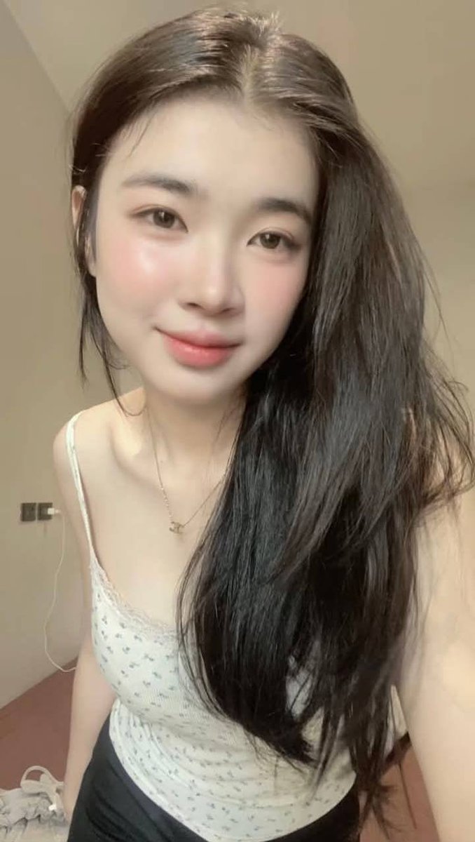 SoSaurezusr's tweet photo. 💄”ตอนแรกก็ไม่เชื่อ จนกระทั่งลองใช้เอง... ไอเทมลับที่บิวตี้บล็อกเกอร์เกาหลีโหวตให้เป็นอันดับ 1!“ 🦋 ครีมกันแดดเนื้อซูเฟล่ บางเบา คุมมันนาน 
600/1
ไลน์ :   @011vewwf
💌💌💌🩵
เพิ่มเพื่อน👇🏻
https://t.co/xphItW0UAl

#บางใหญ่📌  #บางบัวทอง
บางใหญ่
∆∆ https://t.co/SlvbrDcrRh